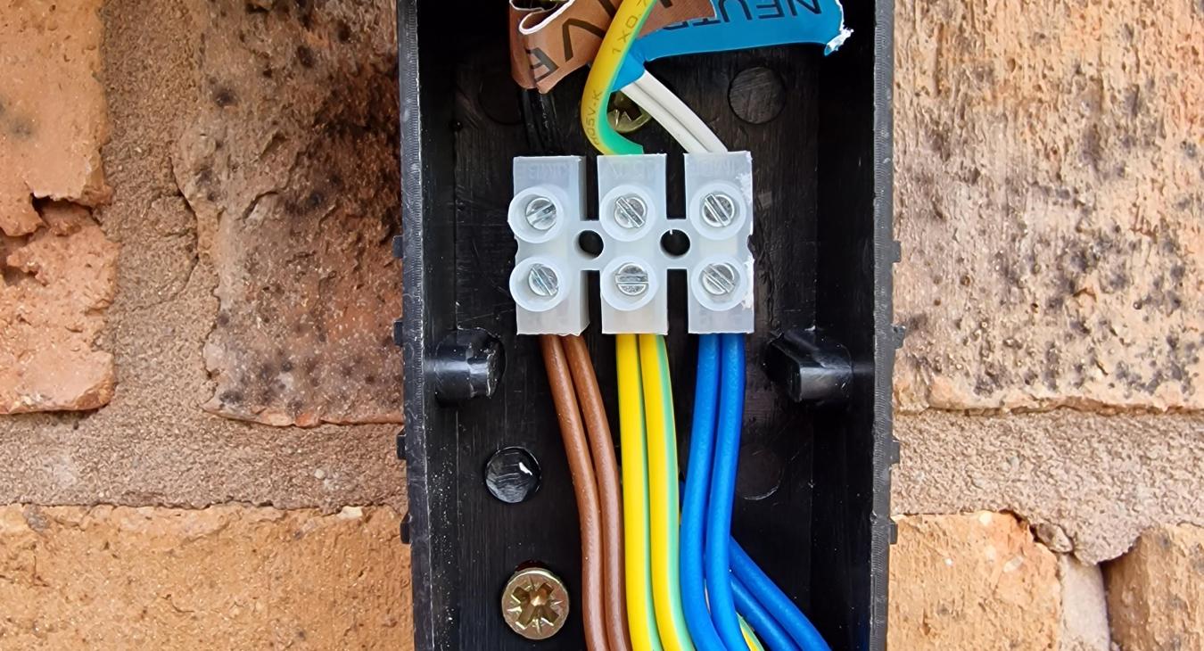 Outdoor Electrics Telford